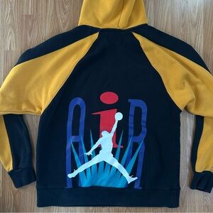 Retro Nike Air Jordan Black and Yellow Embroidered Hoodie Men’s Large Limited Ed